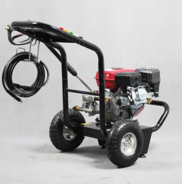Máquina de lavar de pressão Kraft Müller 3600psi 7hp 8 metros de mangueira