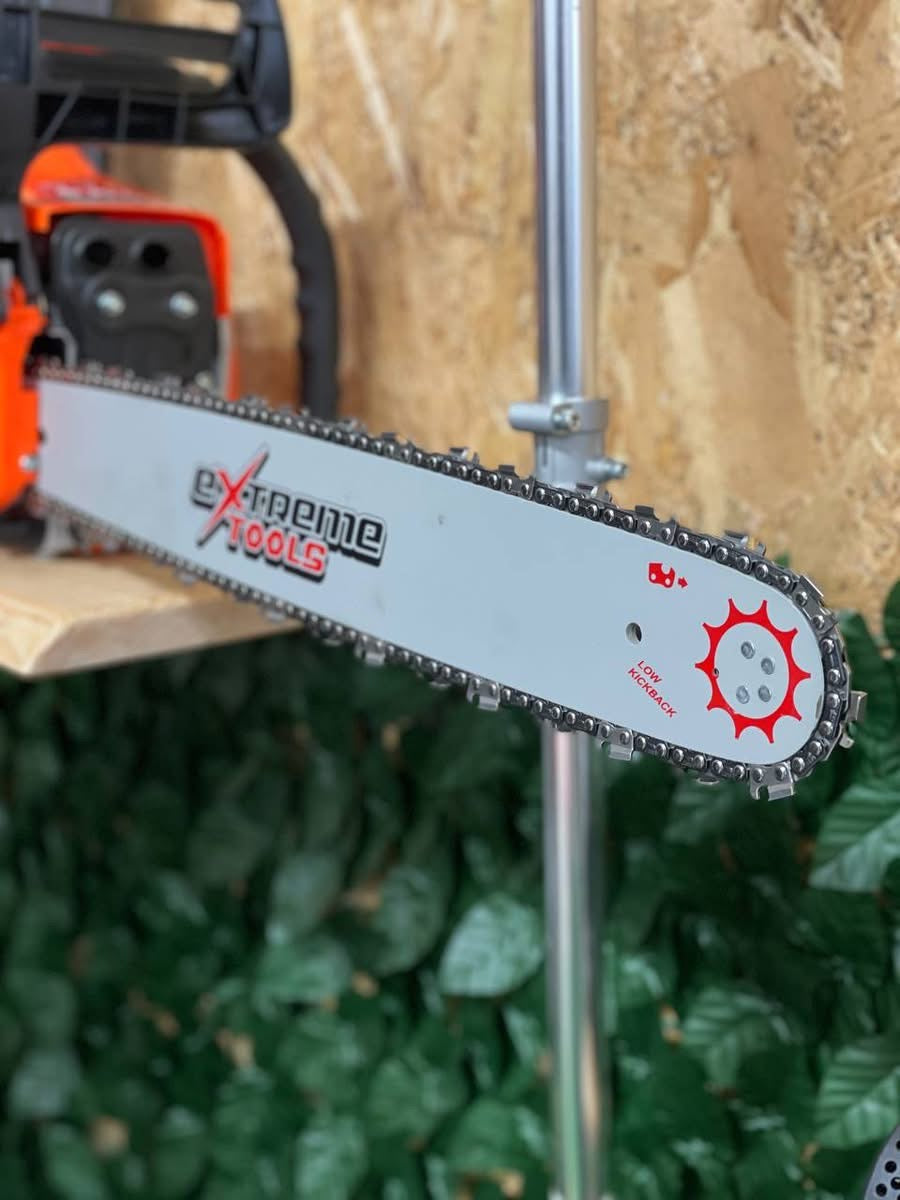 Motosserra a gasolina Extreme Tools, motor a 2 tempos 62CC, lâmina de 20", comprimento da correia 50CM com anti-vibração para poda e abate de árvores.